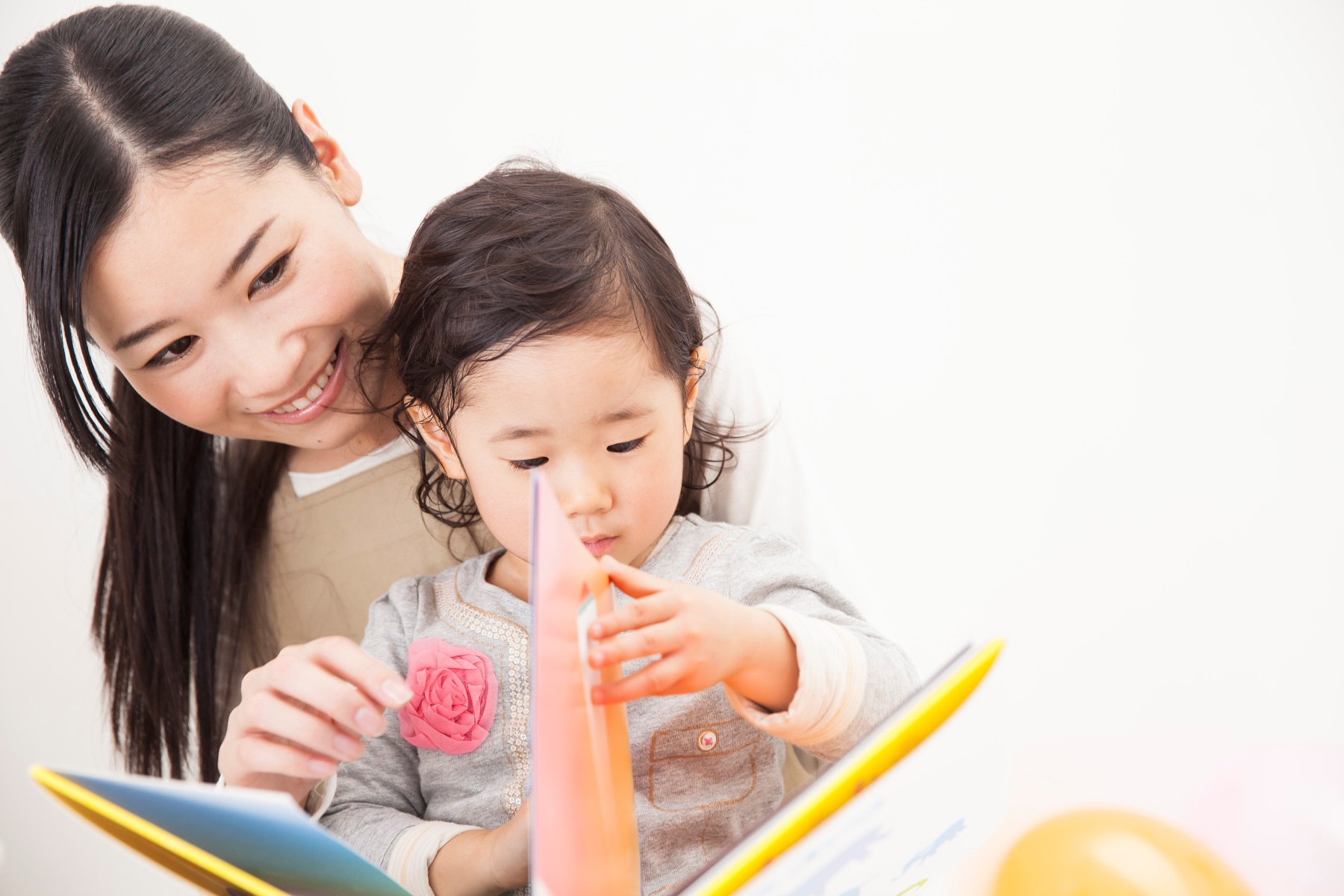 【3歳・4歳】七田式教室講師が教える、本好きで賢い子供を育てる方法！幼児期に絵本を読み聞かせるメリット
