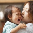 【新生児・1歳～2歳】なぜ泣くの？夜泣きの原因とその対処法