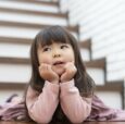 絵本の読み聞かせに集中してくれない！ ご家庭でできる、3歳のお子さまの語彙力と思考力を育てる方法